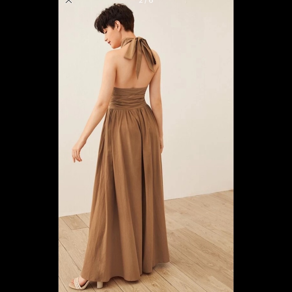 NWOT Halter Ruched Waist Maxi Dress - Picture 2 of 3
